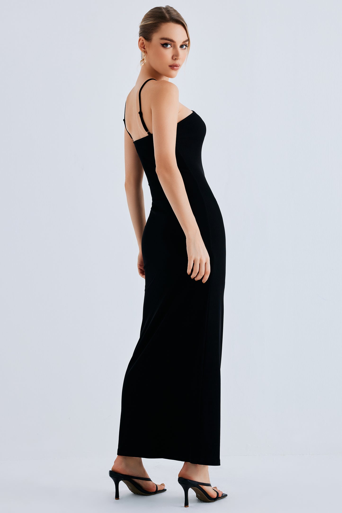 Sleeveless Halter Neck Formal Maxi Dress