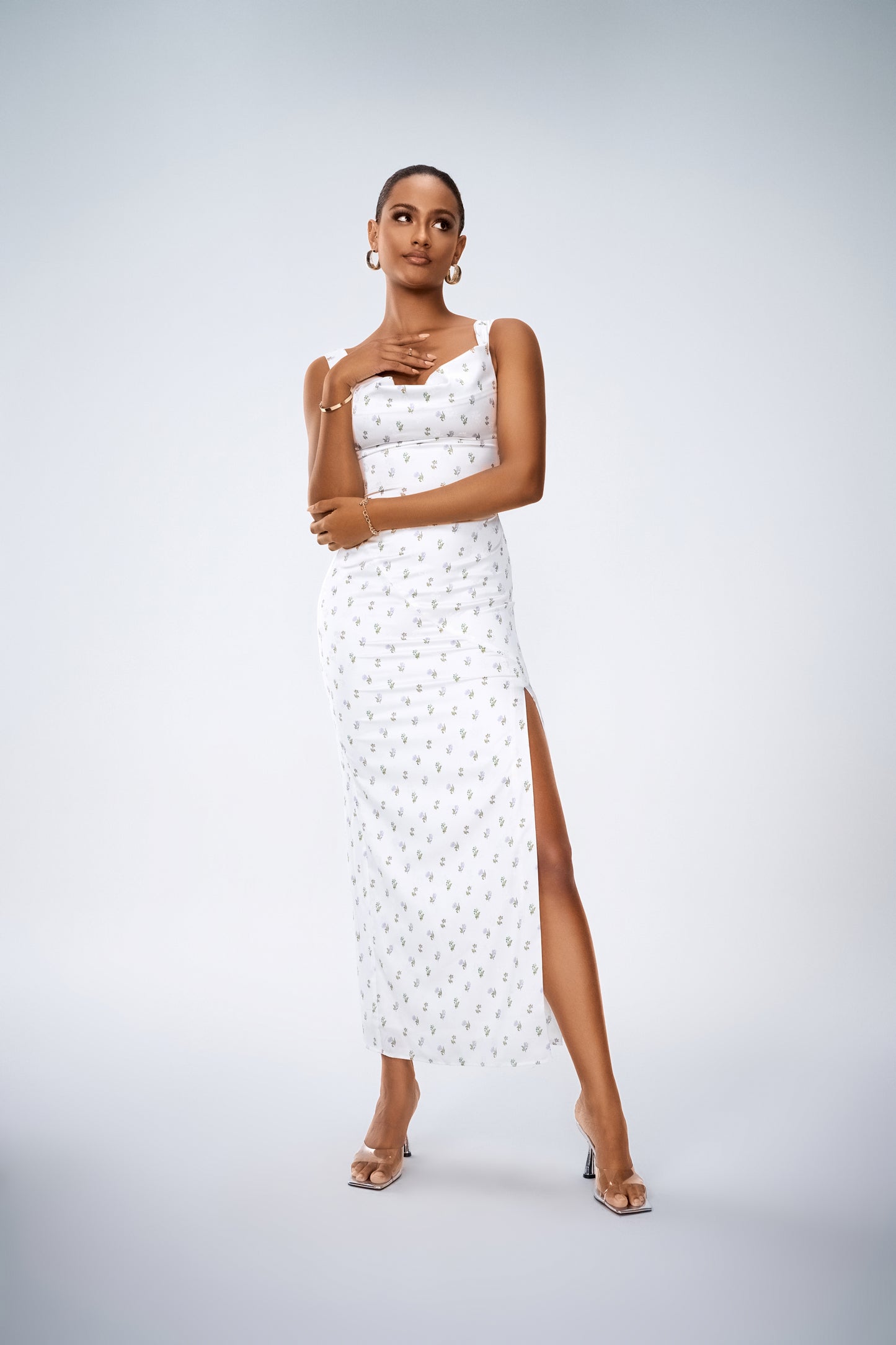 White Floral Spaghetti Strap Maxi Dress – Sleeveless Boho Beach Sundress